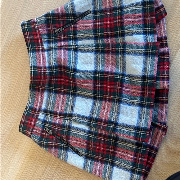 Bonpoint Plaid Mini Skirt - Red, Blue, White for girls. - Picture 3 of 4